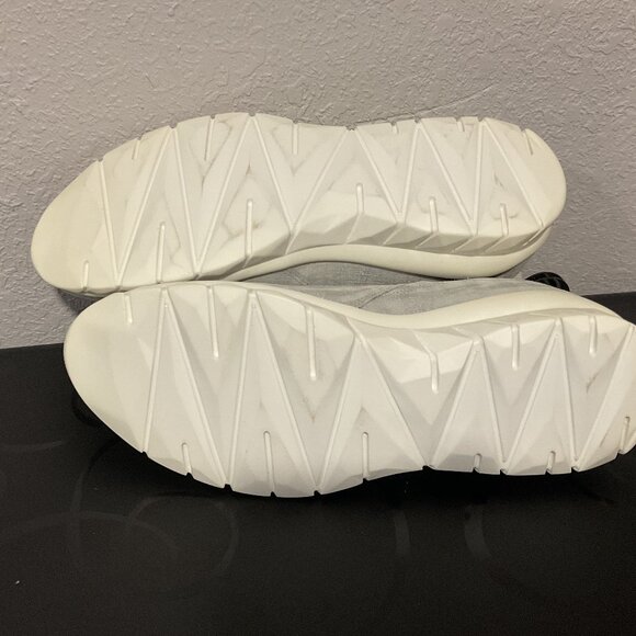 NWOB Naot sneakers 41 - Picture 6 of 7